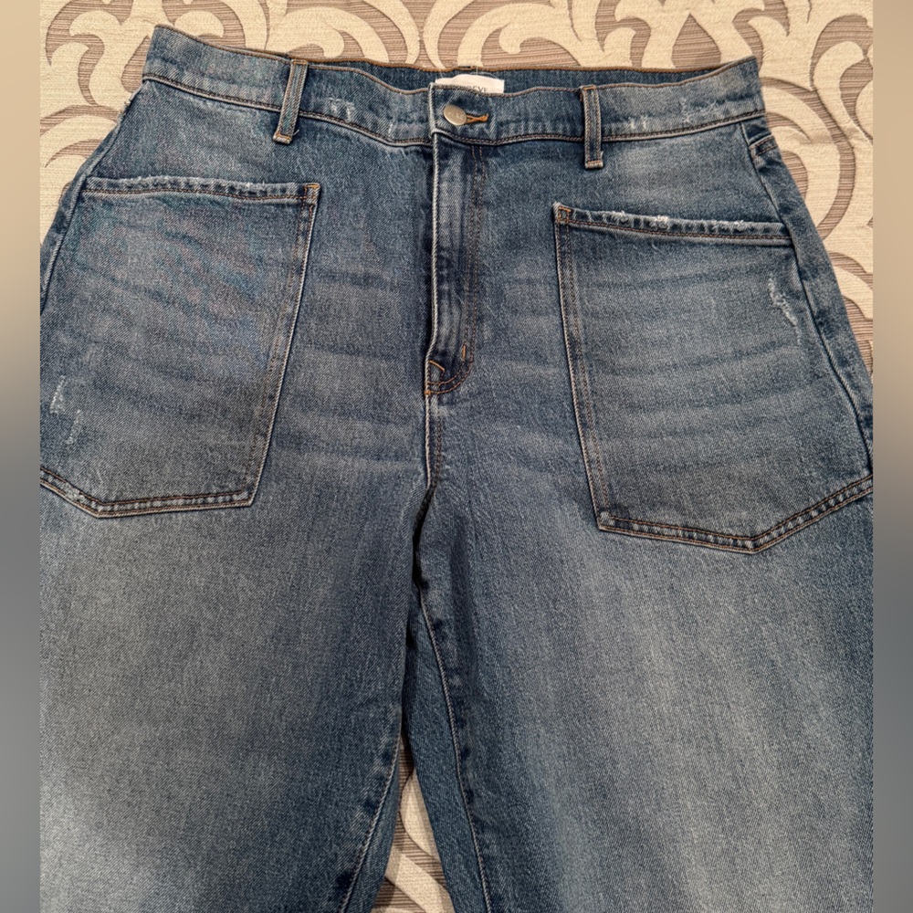 Women's Barrel Light Blue Jeans - evereve - Picture 8 of 9